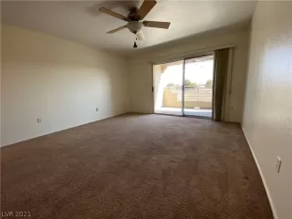 Photo #2: 2284478 Listing