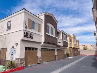 Photo #6: 2284487 Listing