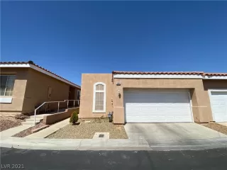 Photo #2: 2284538 Listing 