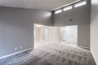 Photo #6: 2284553 Listing 