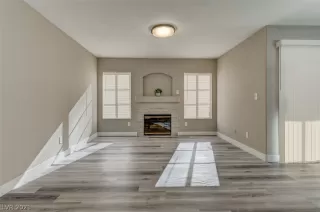 Photo #1: 2284621 Listing 