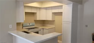 Photo #1: 2284676 Listing 