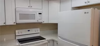 Photo #4: 2284676 Listing 