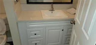 Photo #5: 2284676 Listing 