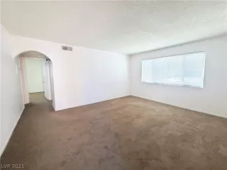 Photo #1: 2284680 Listing 