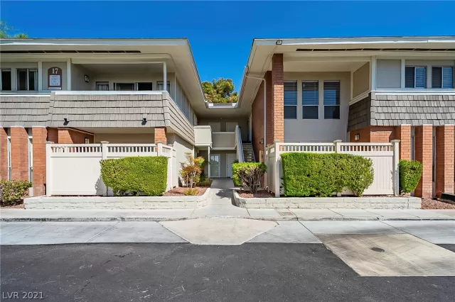 MLS: 2284723 Condo For Sale