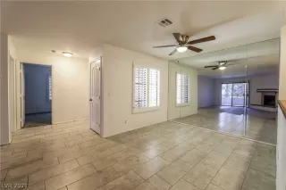 Photo #4: 2284935 Listing 