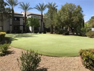 Photo #6: 2284995 Listing