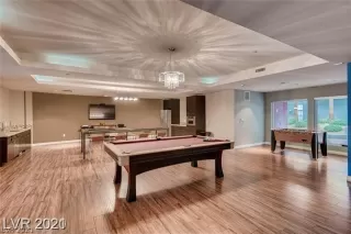 Photo #3: 2285032 Listing