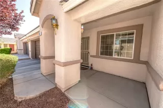 Photo #1: 2285066 Listing 