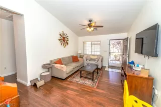 Photo #6: 2285066 Listing 