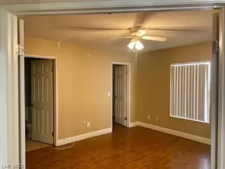 Photo #4: 2285070 Listing 