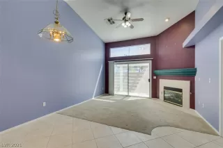 Photo #6: 2285134 Listing