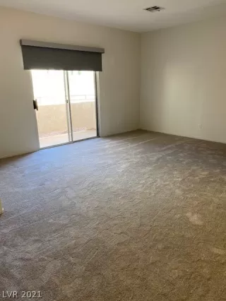 Photo #3: 2285142 Listing