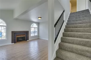 Photo #5: 2285144 Listing 