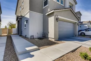 Photo #3: 2285178 Listing