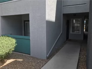 Photo #4: 2285210 Listing