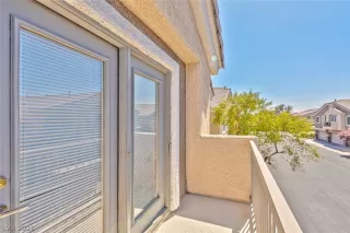 Photo #2: 2285250 Listing 