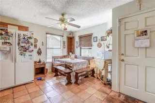 Photo #4: 2285308 Listing