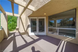 Photo #1: 2285316 Listing