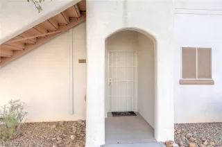 Photo #1: 2285324 Listing