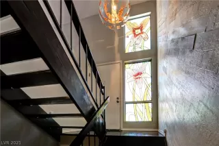 Photo #3: 2285343 Listing 