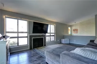 Photo #5: 2285343 Listing 