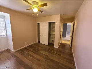 Photo #3: 2285375 Listing