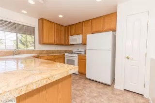 Photo #3: 2285454 Listing 