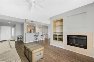 Photo #6: 2285458 Listing