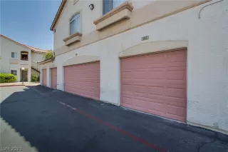 Photo #3: 2285473 Listing