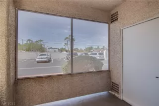 Photo #6: 2285473 Listing