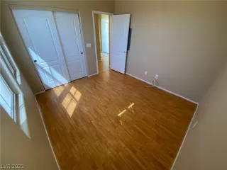 Photo #2: 2285474 Listing 