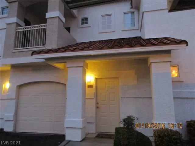 MLS: 2285477 Condo For Sale