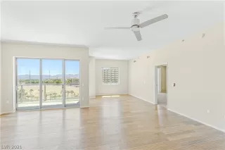 Photo #2: 2285483 Listing 