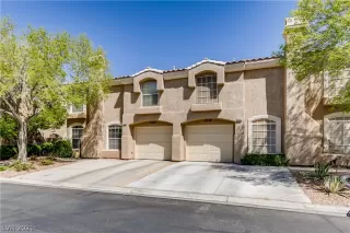 Photo #1: 2285509 Listing