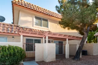 Photo #1: 2285545 Listing 