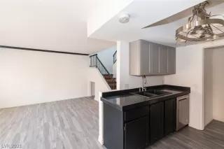 Photo #3: 2285545 Listing 