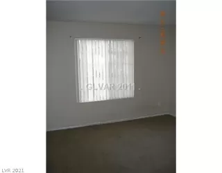 Photo #6: 2285666 Listing