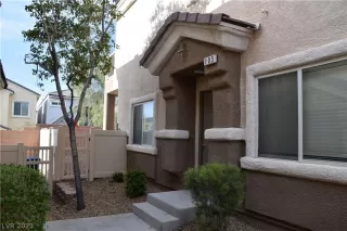 Photo #2: 2285673 Listing