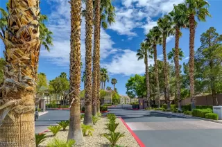 Photo #3: 2285697 Listing 