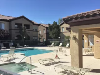 Photo #1: 2285773 Listing 