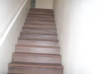 Photo #1: 2285786 Listing 