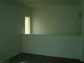 Photo #3: 2285786 Listing 