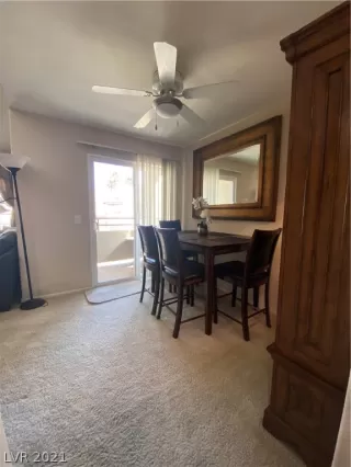 Photo #3: 2285824 Listing