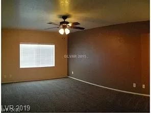 Photo #4: 2285830 Listing