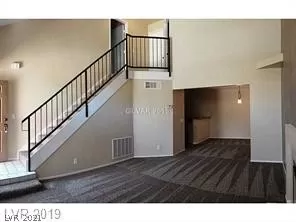 Photo #6: 2285830 Listing