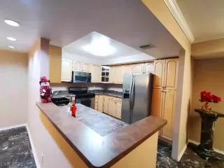 Photo #6: 2285933 Listing 