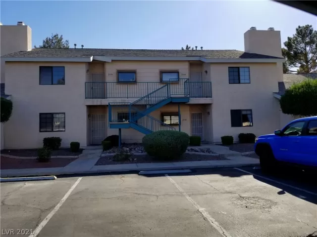 MLS: 2285953 Condo For Sale