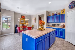 Photo #2: 2285955 Listing 